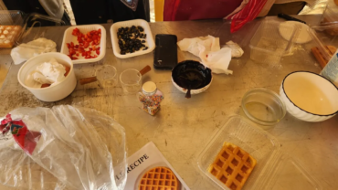 Waffle Demonstration & Decoration Program